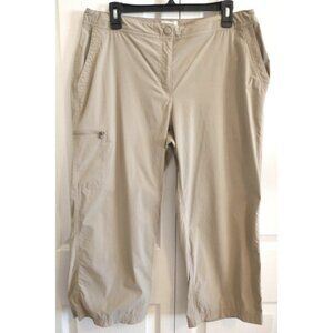 L.L Bean Women's Pants Cropped Capri Nylon Spandex Hiking Outdoors Beige - 14